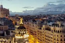 马德里竞技冲刺阶段队长鼓劲，志在西甲名次提升，态度坚定，医务组通报恢复(巴萨vs马德里竞技)